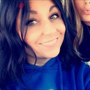 Meet your Posher, Brandy